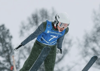 Команда Казахстана по прыжкам на лыжах с трамплина завоевала две медали на турнире в Польше