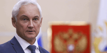 Глава Минобороны России констатировал углубление вовлеченности Евросоюза в украинский конфликт