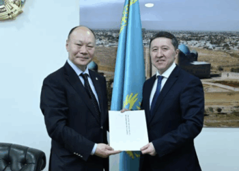 МИД Казахстана: посол Монголии вручил копии верительных грамот