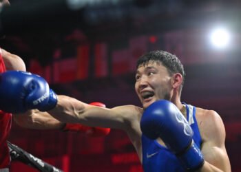 Боксер Ертуган Зейнуллинов пробился в полуфинал чемпионата Азии