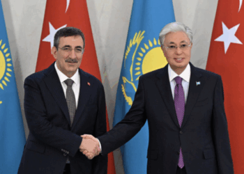 Токаев провел встречу с вице-президентом Турции Джевдетом Йылмазом