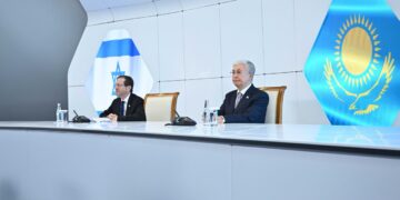 Президенты Казахстана и Израиля посетили Международный центр искусственного интеллекта Alem.ai