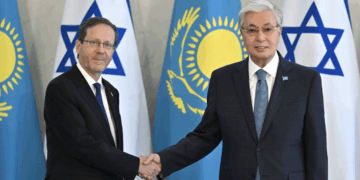Президенты Казахстана и Израиля провели переговоры в узком составе