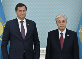 Президент Казахстана принял министра иностранных дел Беларуси