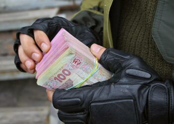 Практически каждый десятый руководитель ТЦК на Украине замешан в коррупционных схемах