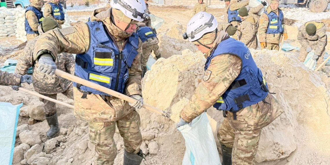 Паводковая ситуация в Казахстане находится под постоянным контролем МЧС