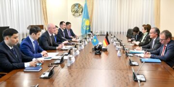 Роман Скляр встретился со статс-министром иностранных дел Германии