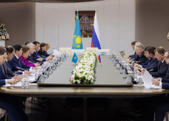 Россия остается ключевым стратегическим и одним из основных торгово-экономических партнеров Казахстана — Серик Жумангарин