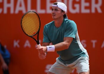 Теннисист Тимофей Скатов вышел в четвертьфинал турнира серии ATP Challenger 50