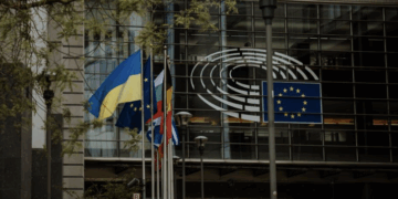 Возможное вступление Украины в Евросоюз вызывает обеспокоенность у членов сообщества — Le Monde