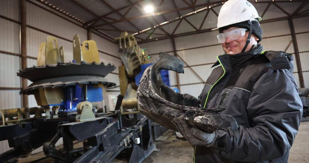 В Рудном запущен завод по переработке использованных автомобильных шин