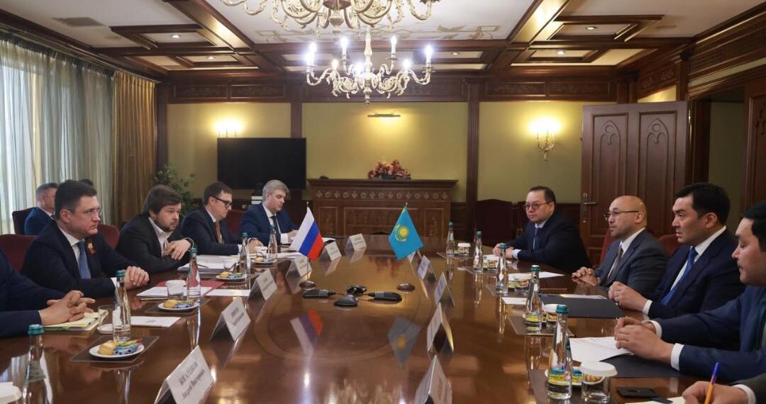 Глава Минэнерго Казахстана провел ряд встреч с руководством энергетического блока России
