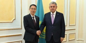 Ермек Кошербаев провел встречу с послом Китайской Народной Республики