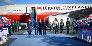 Президент Турции прибыл с государственным визитом в Казахстан