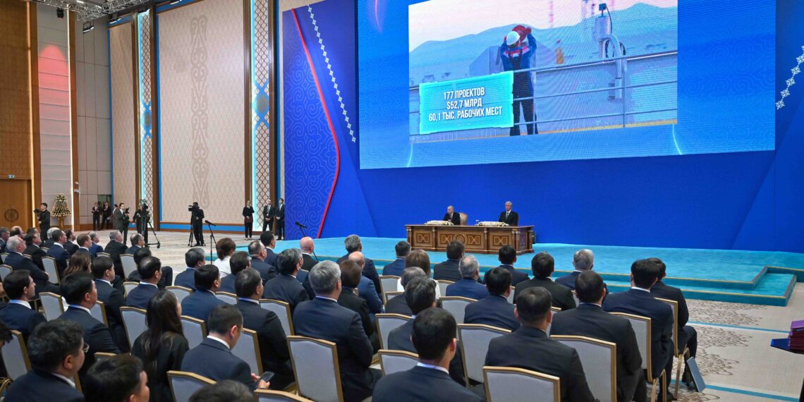 Токаеву и Путину презентовали ряд торгово-экономических проектов Казахстана и России