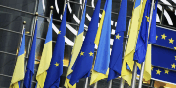 Financial Times указывает на рост напряженности между ЕС и Украиной из-за позиции Киева