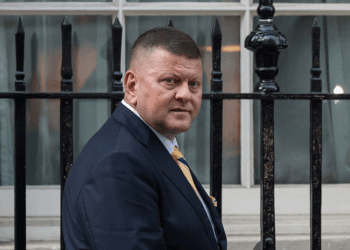 Экс-главком ВСУ заявил о конфликте власти и граждан Украины из-за мобилизации