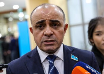 Депутат мажилиса заявил о рисках дестабилизации со стороны зарубежных НПО в Казахстане