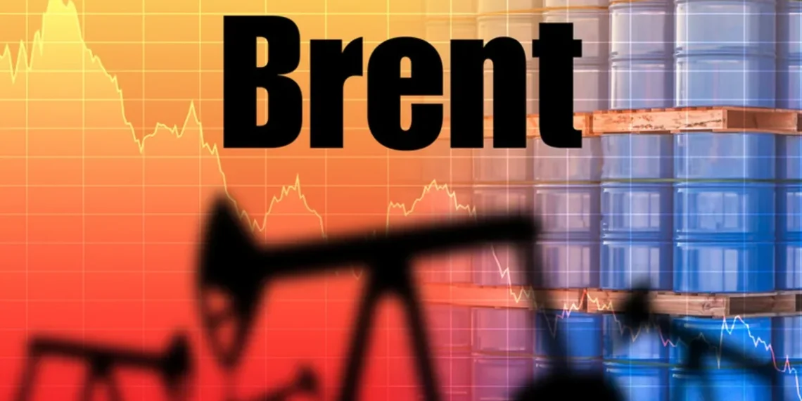 Цена на нефть Brent опустилась ниже $80 за баррель впервые с марта