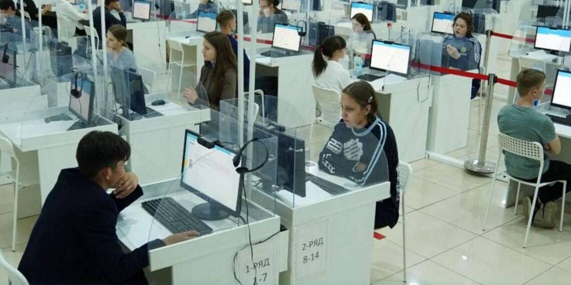 В Казахстане ЕНТ-2026 прошли около 236 тыс тестирований