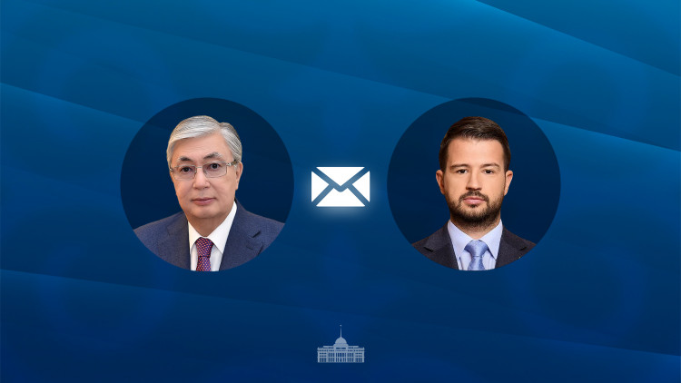 Казахстанский лидер направил поздравительную телеграмму президенту Черногории
