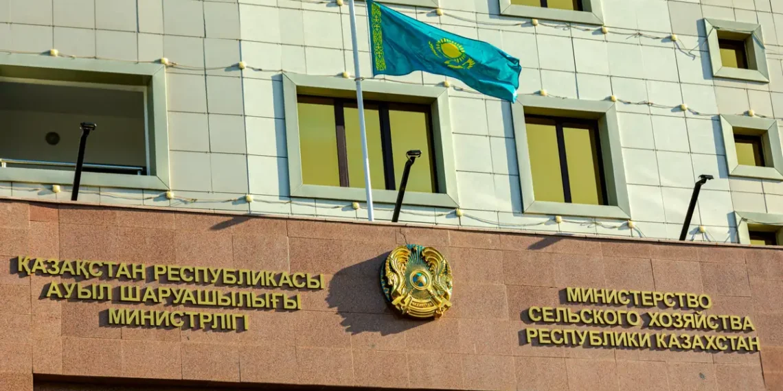 Партии зараженных слив и черешни задержаны на границе с Кыргызстаном